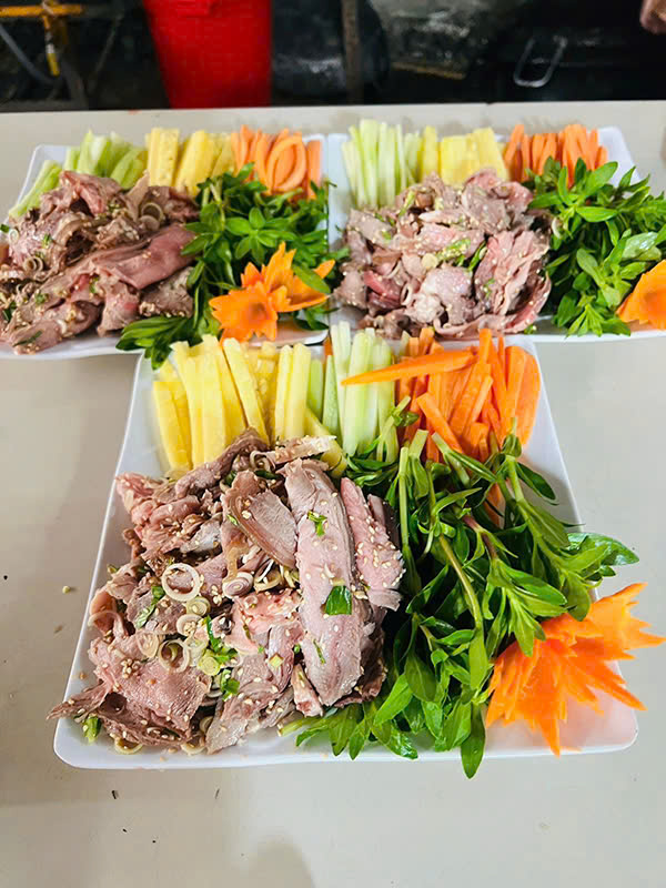 Đặt Cỗ trung thu ở gia lâm