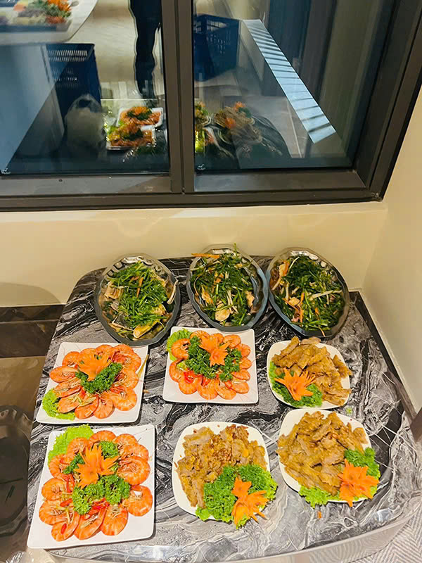 Đặt Cỗ gà đông tảo ở gia lâm