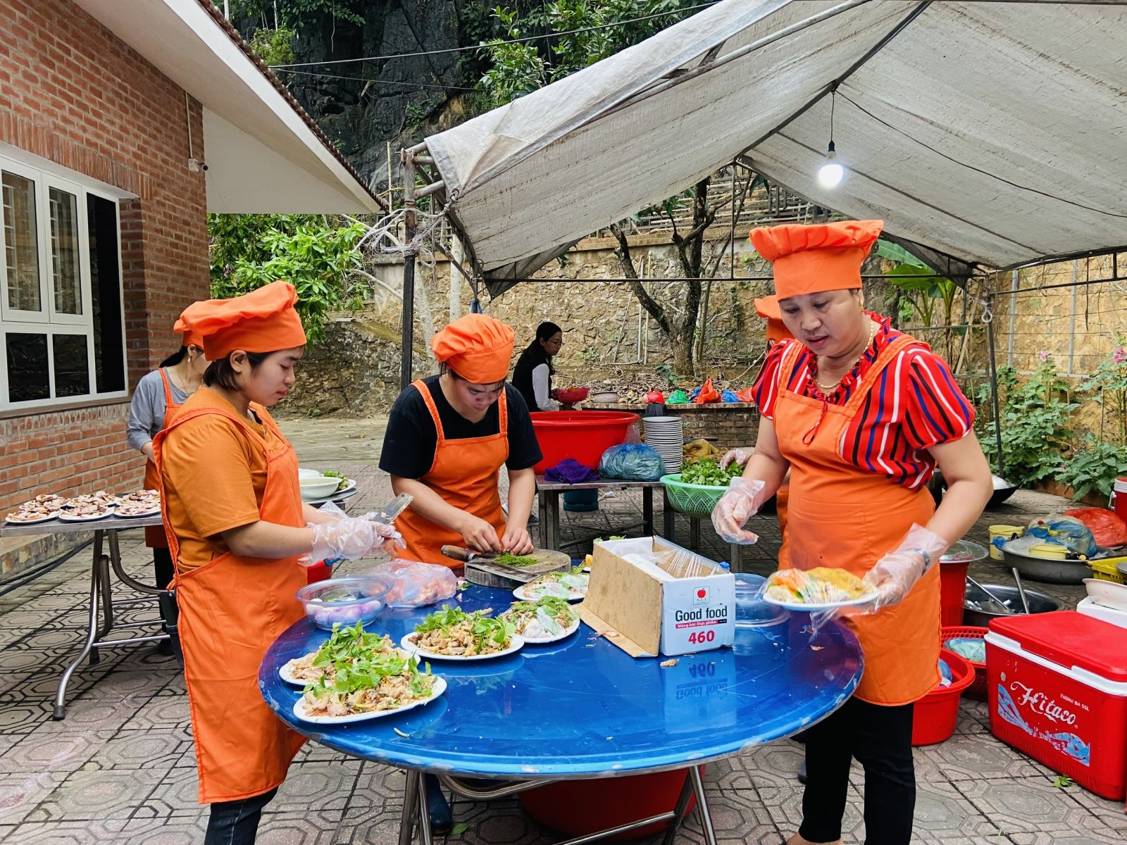 Đặt Cỗ dê ở Ba Đình