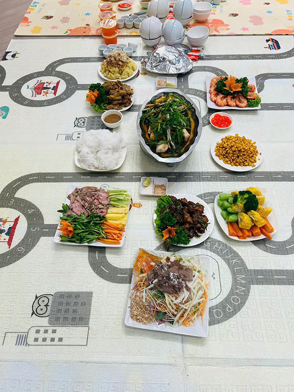 Đặt Cỗ tất niên ở Cầu Giấy
