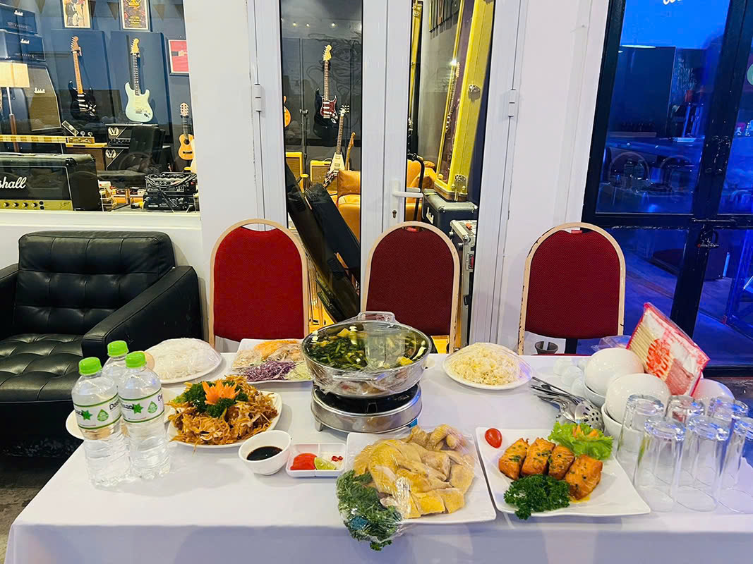 Buffet tại nơi ở Thanh Xuân