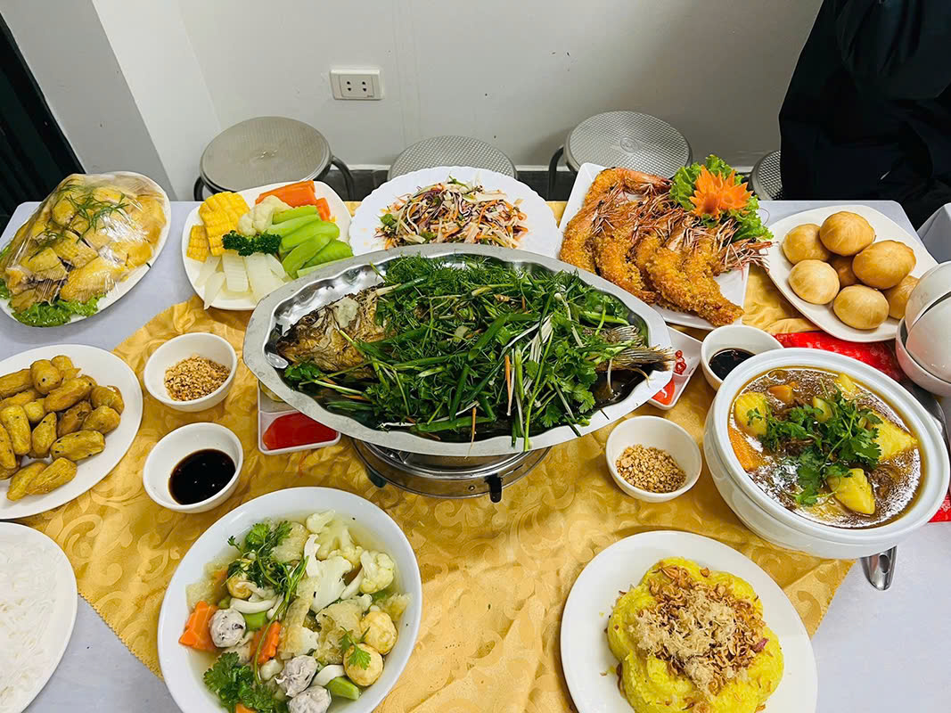Đặt Cỗ ngỗng ở Hà Đông