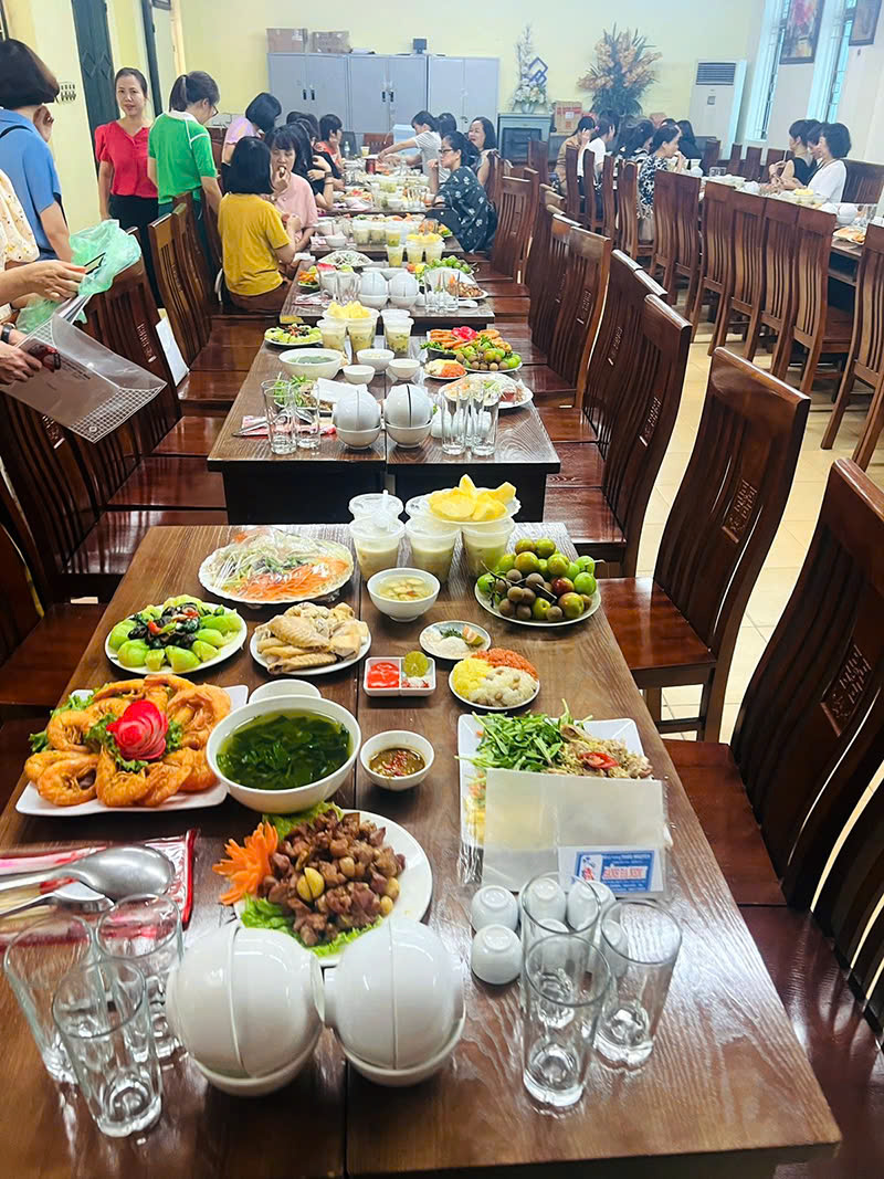 Đặt Cỗ 20/10 ở Hà Đông