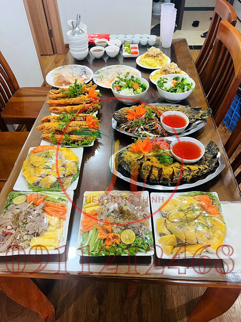 Đặt Cỗ gà đông tảo ở Hà Đông