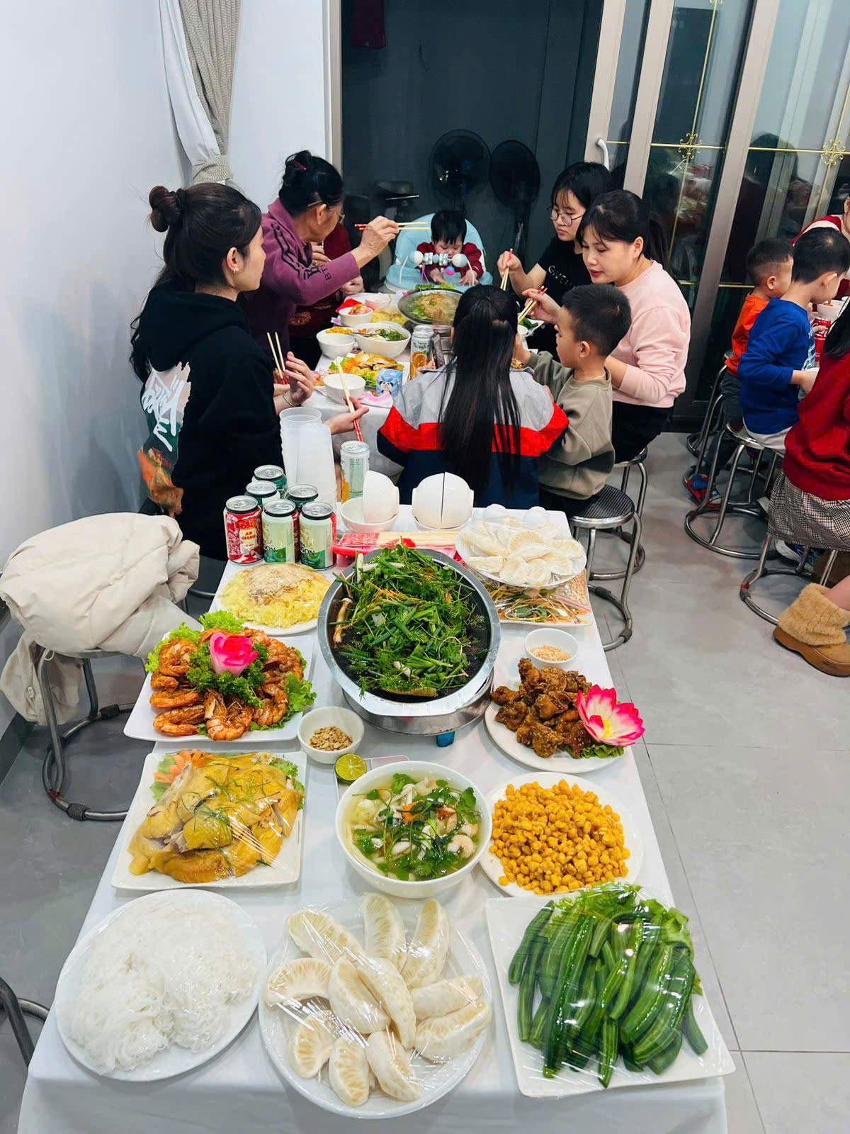 Đặt Cỗ 20/10 ở Long Biên