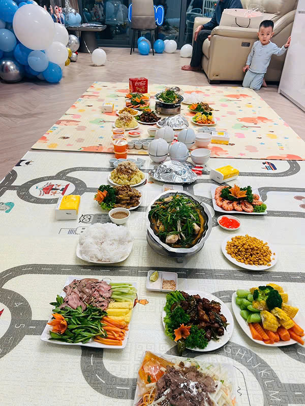 Đặt tiệc tại nhà ở Hoàn Kiếm